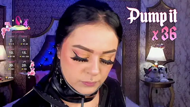 SoffiQueen online show from 02/23/26, 02:25