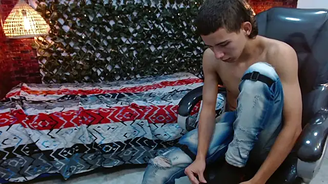 Snapshot of JackSwan18 chatting on 01/22/25, 07:13 JackSwan18 online show from 01/22/25, 07:13