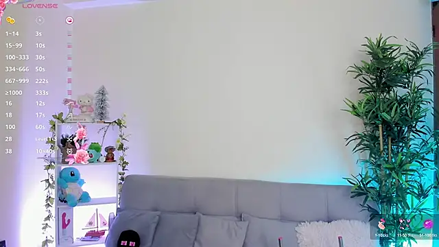 Snapshot of natty_romanof_18 chatting on 02/04/25, 12:33 natty romanof 18 online show from 02/04/25, 12:33