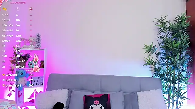 Snapshot of natty_romanof_18 chatting on 02/27/25, 06:31 natty romanof 18 online show from 02/27/25, 06:31