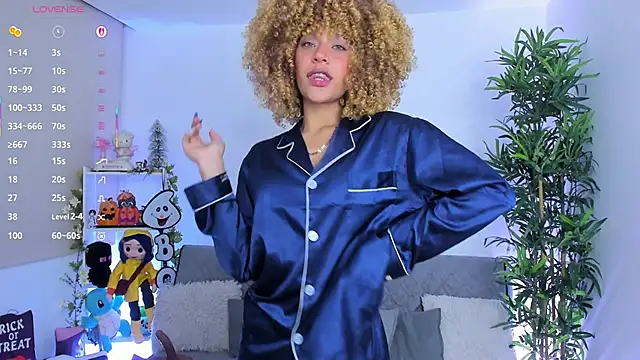 Snapshot of natty_romanof_18 chatting on 09/24/25, 12:08 natty romanof 18 online show from 09/24/25, 12:08