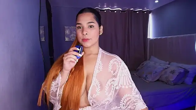 Shenoa1 online show from 10/28/25, 01:14