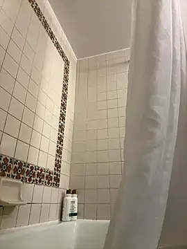 Insaneskillzz69 online show from 10/09/25, 08:23