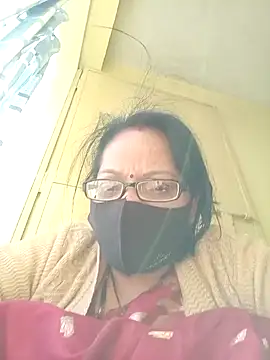 Snapshot of heenage chatting on 12/13/24, 08:51 heenage online show from 12/13/24, 08:51