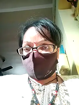 heenage online show from 12/15/24, 09:35