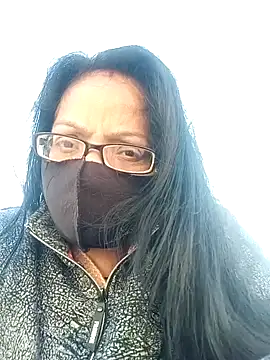 Snapshot of heenage chatting on 12/16/24, 10:29 heenage online show from 12/16/24, 10:29