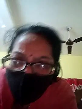 Snapshot of heenage chatting on 12/22/24, 04:50 heenage online show from 12/22/24, 04:50