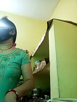 heenage online show from 02/05/25, 02:51