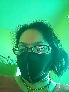 heenage online show from 02/13/25, 05:58