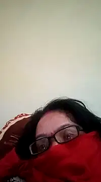 Snapshot of heenage chatting on 02/14/25, 08:42 heenage online show from 02/14/25, 08:42