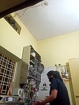 Snapshot of heenage chatting on 02/15/25, 04:12 heenage online show from 02/15/25, 04:12