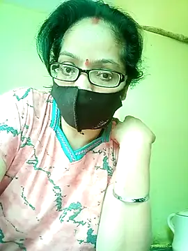 Snapshot of heenage chatting on 03/02/25, 05:12 heenage online show from 03/02/25, 05:12