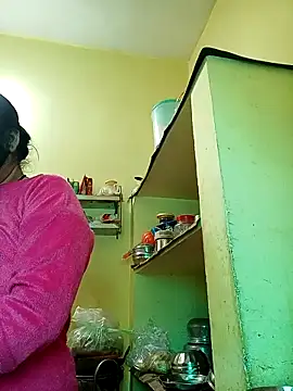 heenage online show from 02/03/26, 05:38