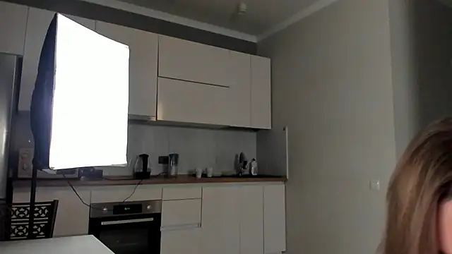 Snapshot of Emma_Flin chatting on 11/04/25, 11:20 Emma Flin online show from 11/04/25, 11:20