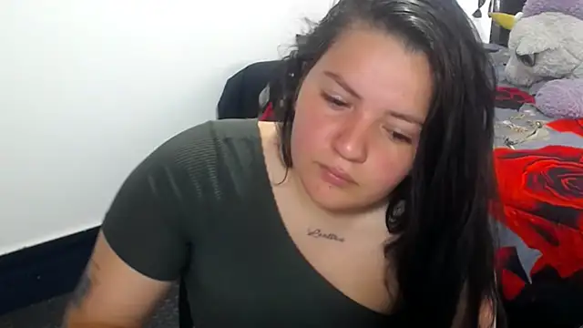 Snapshot of shopyymessyy chatting on 12/20/24, 06:13 shopyymessyy online show from 12/20/24, 06:13