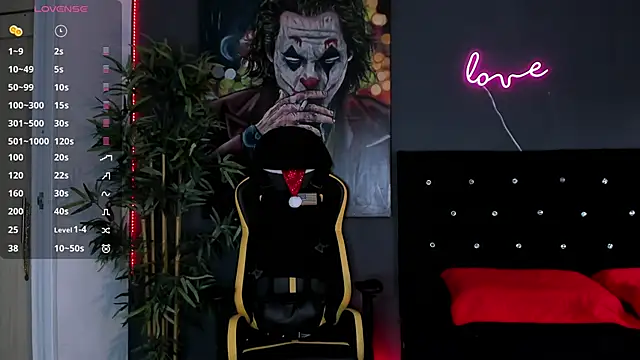 Snapshot of jordan_mayers02 chatting on 12/25/24, 12:05 jordan mayers02 online show from 12/25/24, 12:05