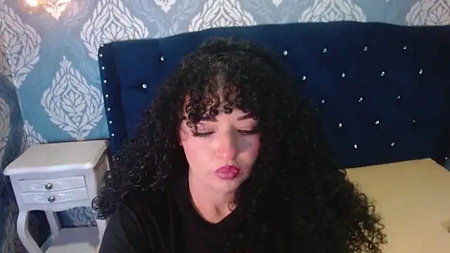 Sofiacowperx online show from 02/28/26, 03:02