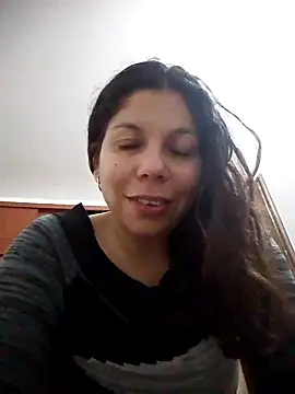 Carliina Soussa online show from 03/03/25, 05:53