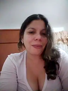 Carliina Soussa online show from 10/20/25, 01:17