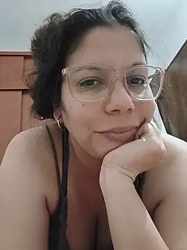 Carliina Soussa online show from 07/13/26, 01:41