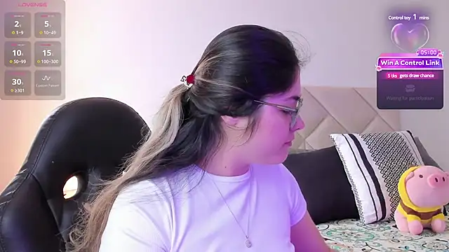 Lau Bee online show from 01/16/25, 06:27