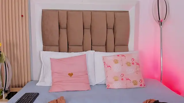 Clarisse28 online show from 03/29/26, 07:36