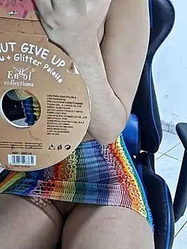 Snapshot of Katia_sweetx chatting on 12/17/24, 02:55 Katia sweetx online show from 12/17/24, 02:55