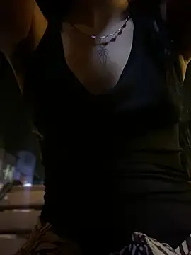 Snapshot of Katia_sweetx chatting on 02/09/25, 01:22 Katia sweetx online show from 02/09/25, 01:22