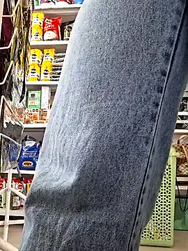 Snapshot of Katia_sweetx chatting on 10/06/25, 01:41 Katia sweetx online show from 10/06/25, 01:41