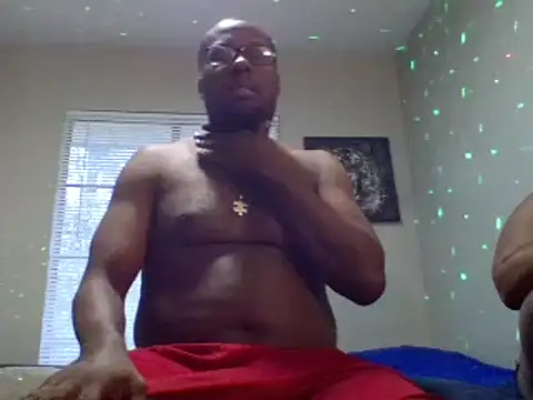 Snapshot of littbbc chatting on 12/07/24, 09:44 littbbc online show from 12/07/24, 09:44