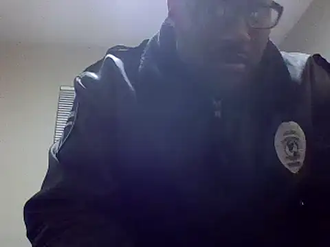 Snapshot of littbbc chatting on 12/22/24, 04:28 littbbc online show from 12/22/24, 04:28