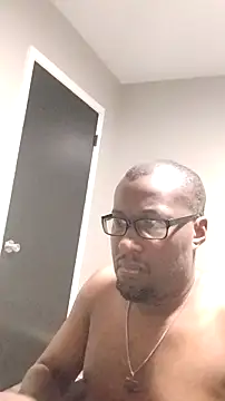 Snapshot of littbbc chatting on 02/28/25, 12:54 littbbc online show from 02/28/25, 12:54