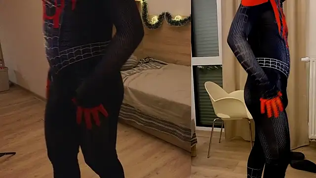 curlyboyy  online show from 01/13/26, 07:19