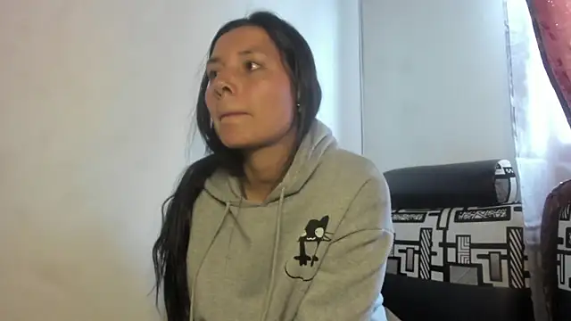 Nathaly love96 online show from 06/09/26, 07:36