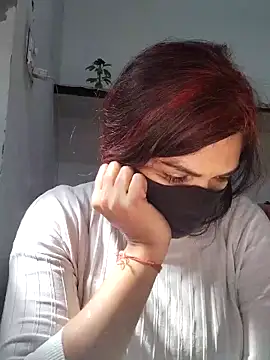 illay love online show from 02/07/26, 07:01