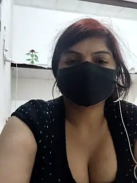 illay love online show from 02/11/26, 07:52