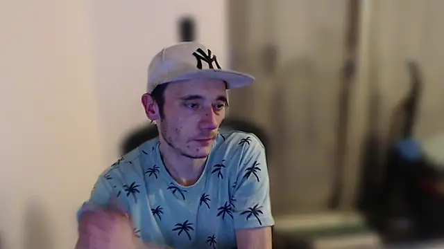 Snapshot of MrKingDick607 chatting on 02/12/26, 01:55 MrKingDick607 online show from 02/12/26, 01:55