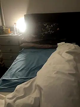 Snapshot of maturemale2024 chatting on 12/15/25, 07:23 maturemale2024 online show from 12/15/25, 07:23