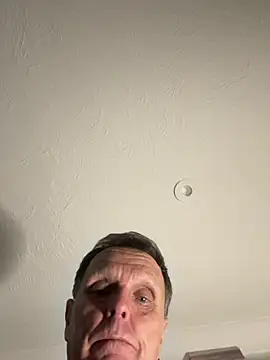 Snapshot of maturemale2024 chatting on 02/16/26, 06:15 maturemale2024 online show from 02/16/26, 06:15