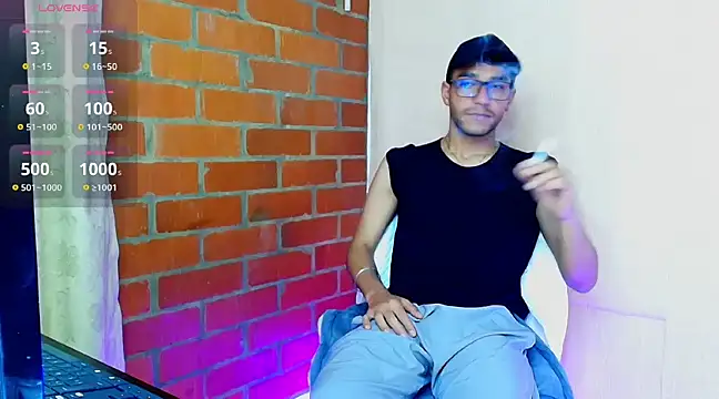 Leandro valenzuela online show from 03/19/25, 02:48