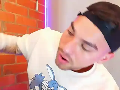 Leandro valenzuela online show from 09/19/25, 09:04