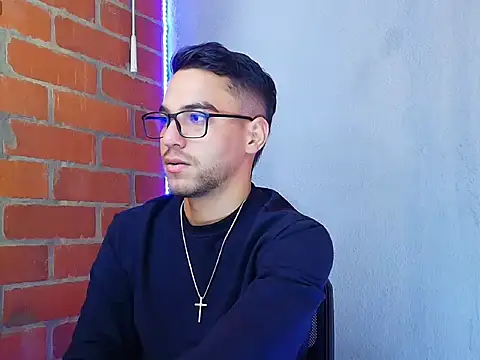 Leandro valenzuela online show from 09/21/25, 05:03