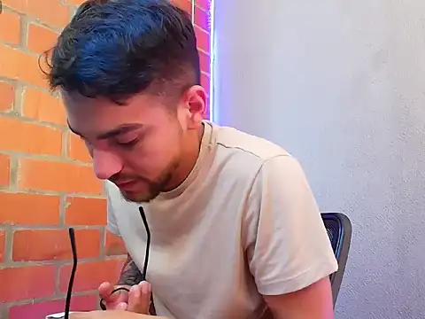 Leandro valenzuela online show from 10/04/25, 08:07