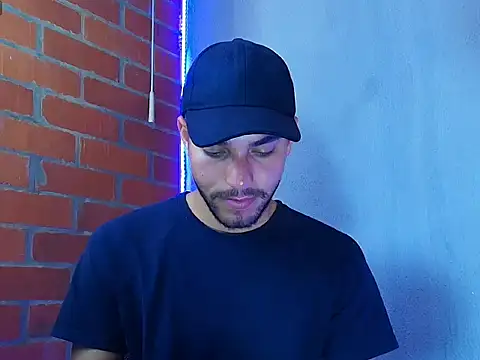 Leandro valenzuela online show from 11/12/25, 06:41