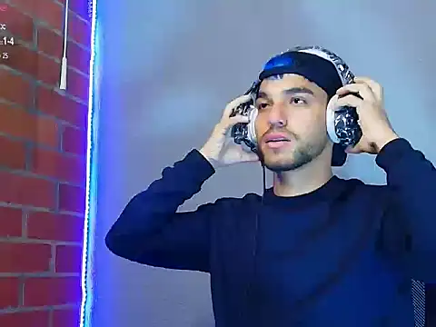 Leandro valenzuela online show from 11/17/25, 07:47