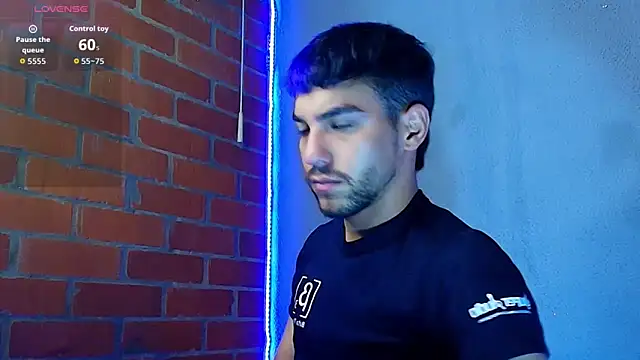 Leandro valenzuela online show from 12/23/25, 12:08