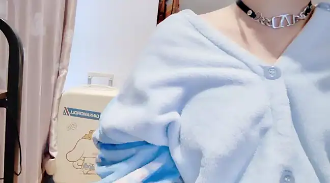 Snapshot of arena1357 chatting on 03/03/25, 02:04 arena1357 online show from 03/03/25, 02:04