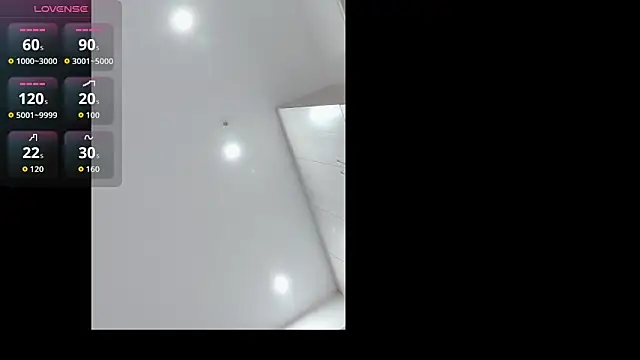 Snapshot of arena1357 chatting on 09/30/25, 01:49 arena1357 online show from 09/30/25, 01:49