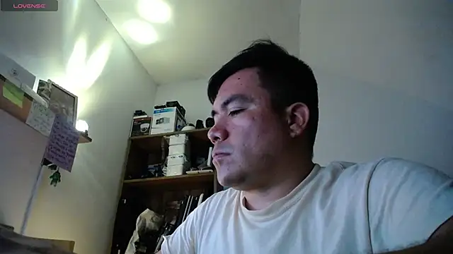 Jhonatan Morales S online show from 05/21/26, 09:22