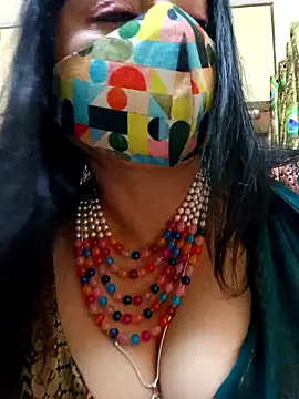 Ratna-777 online show from 02/07/25, 04:14